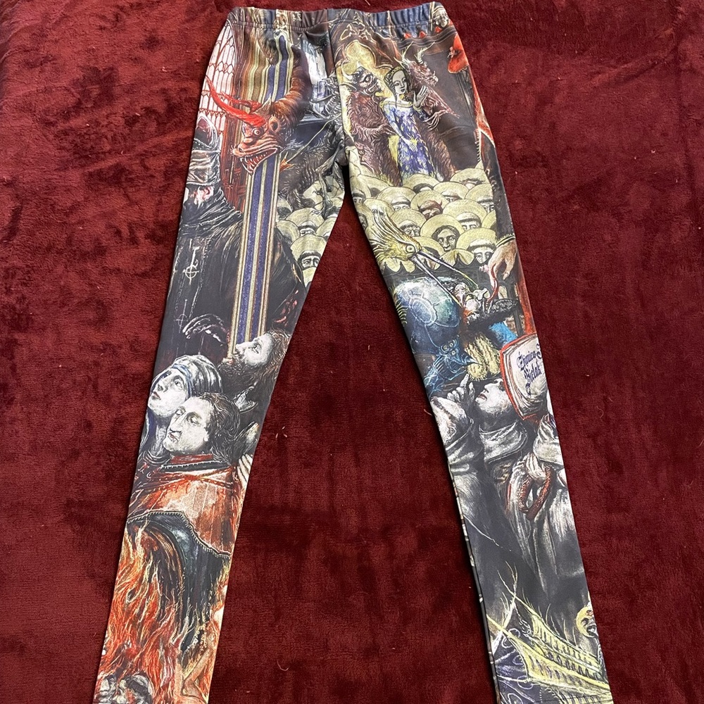 Ghost leggings size medium